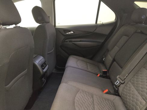 Used 2019 Chevrolet Equinox LT image 18