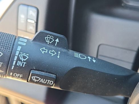 Used 2019 Chevrolet Tahoe LT AWD/4WD image 27