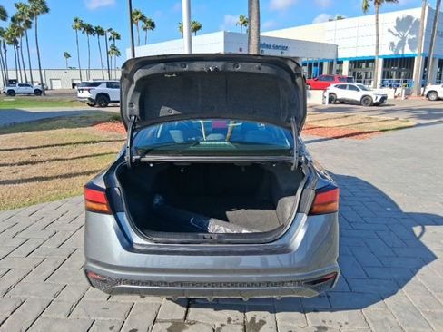 Used 2025 Nissan Altima 2.5 S FWD image 6