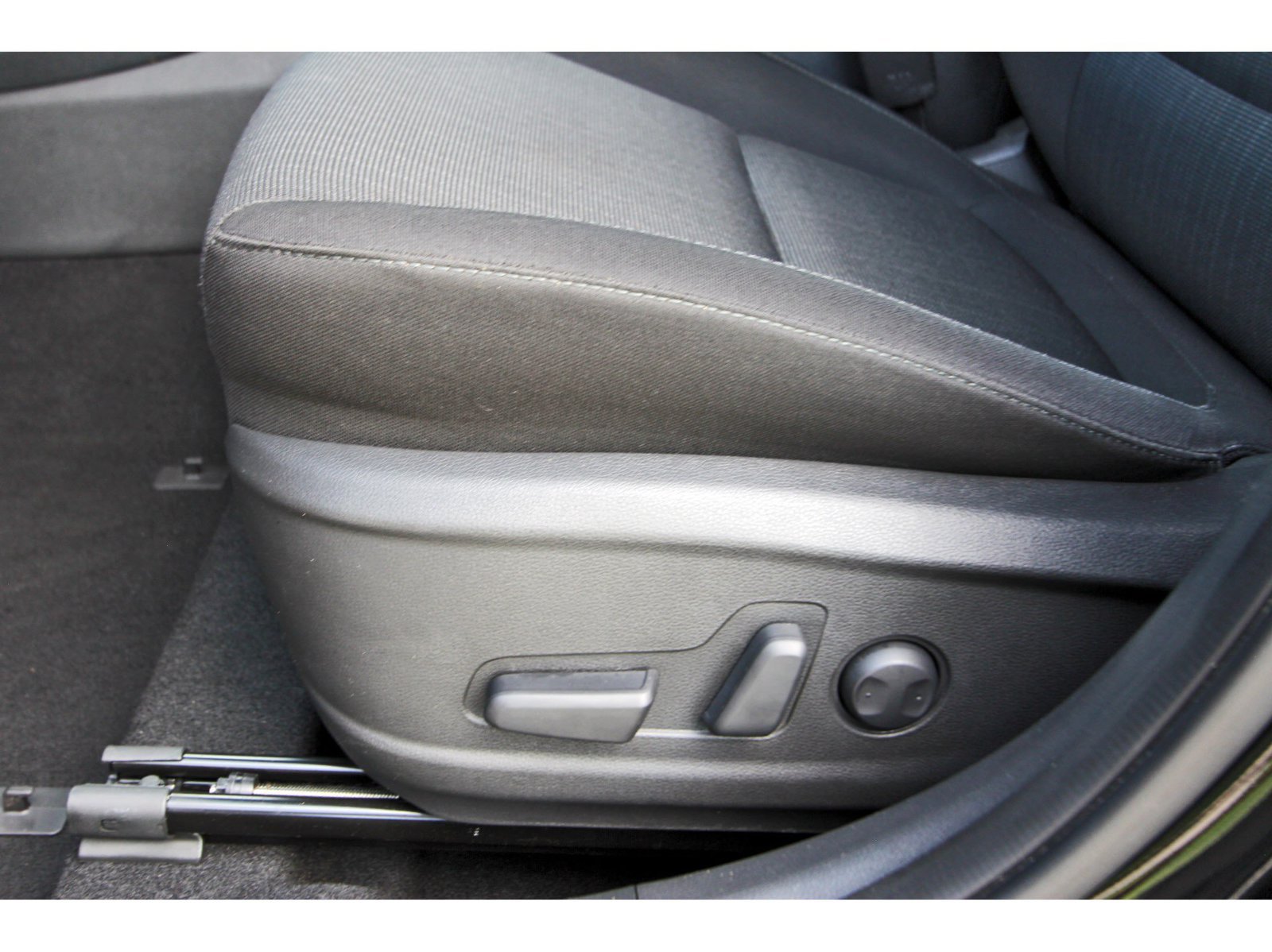 Used 2023 Hyundai Kona SEL w/ Cargo Package FWD image 30