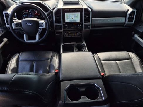Used 2020 Ford F250 Lariat w/ Lariat Ultimate Package AWD/4WD image 17