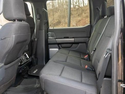Used 2022 Ford F150 XLT w/ Equipment Group 302A High AWD/4WD image 11