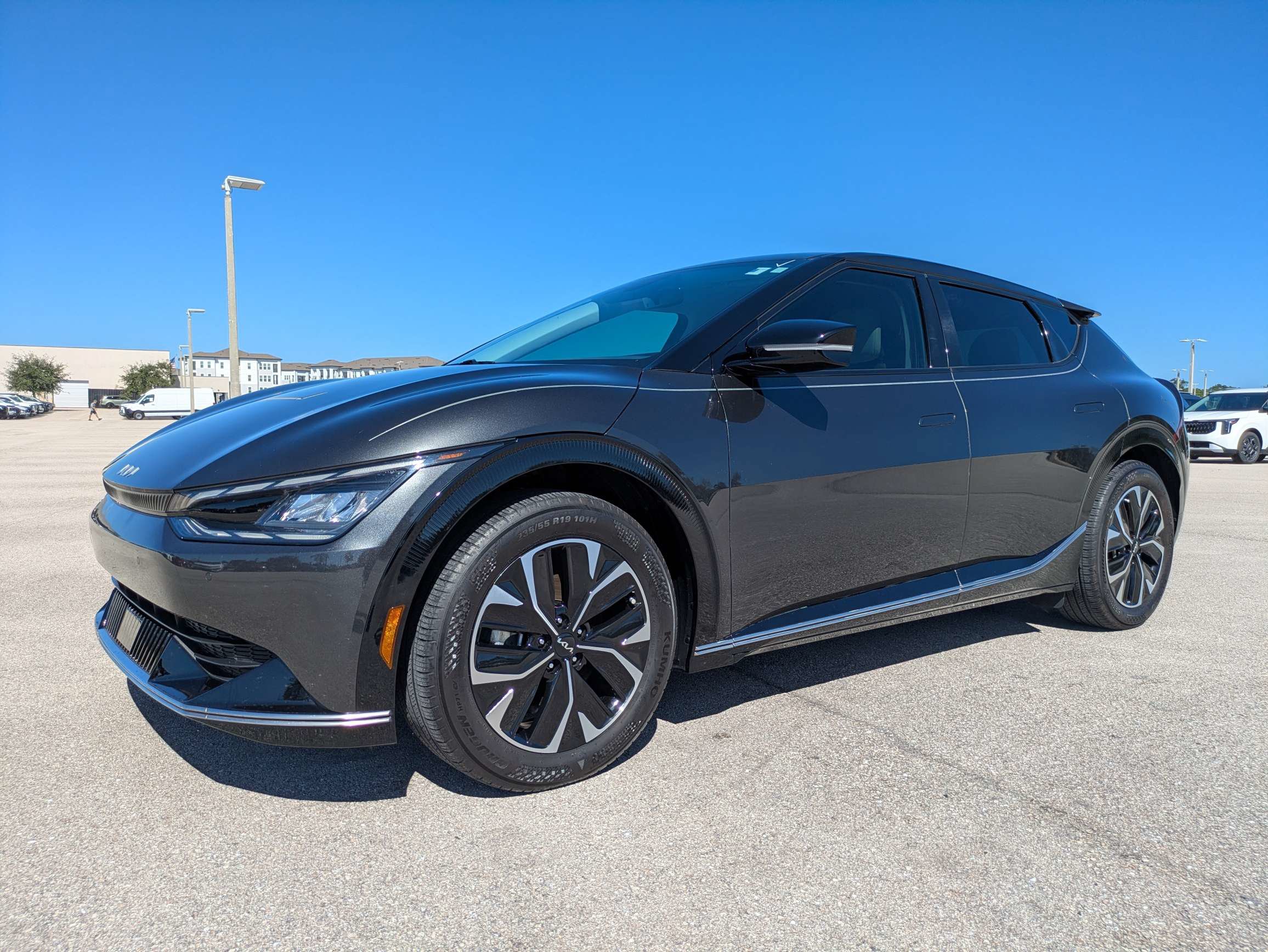 Certified 2022 Kia EV6 Wind RWD image 8