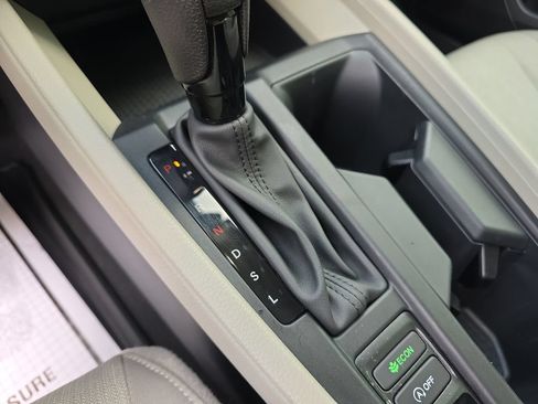 Used 2025 Honda Accord SE image 27