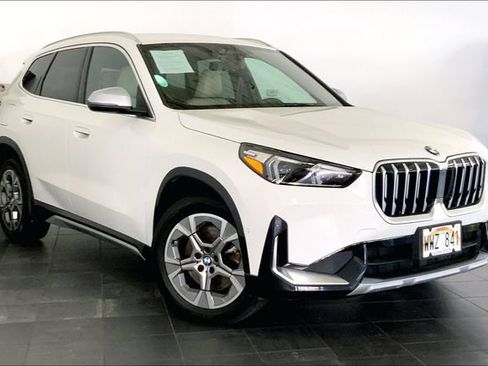 Used 2023 BMW X1 xDrive28i AWD/4WD image 2