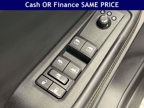 Used 2026 Jeep Cherokee Limited AWD/4WD image 17