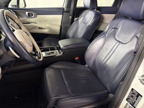 Used 2022 Kia Sorento SX Prestige AWD/4WD image 11