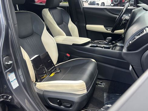 Used 2022 Lexus NX 350h AWD image 18