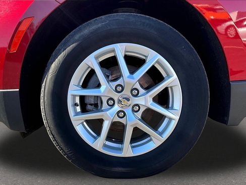 Used 2023 Chevrolet Equinox LT image 25