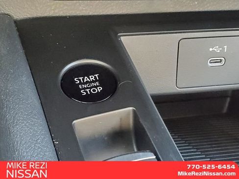 New 2026 Nissan Kicks S image 18