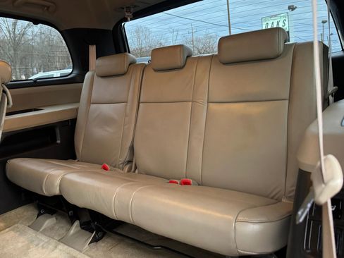 Used 2008 Toyota Sequoia Limited image 24