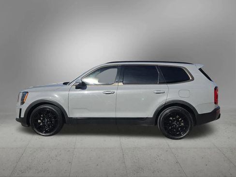 Certified 2022 Kia Telluride EX w/ EX Premium Package image 3