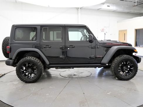 Used 2021 Jeep Wrangler Unlimited Rubicon AWD/4WD image 8