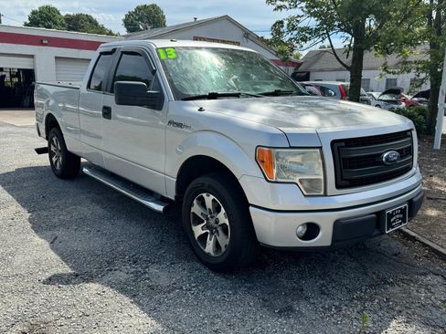 Used 2013 Ford F150 STX w/ Mid Equipment Group RWD image 12