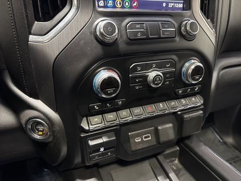 Used 2019 GMC Sierra 1500 Denali w/ Denali Ultimate Package image 21