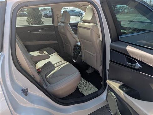 Used 2022 Lincoln Nautilus Reserve image 17