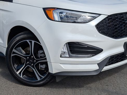 Used 2023 Ford Edge ST AWD/4WD image 10