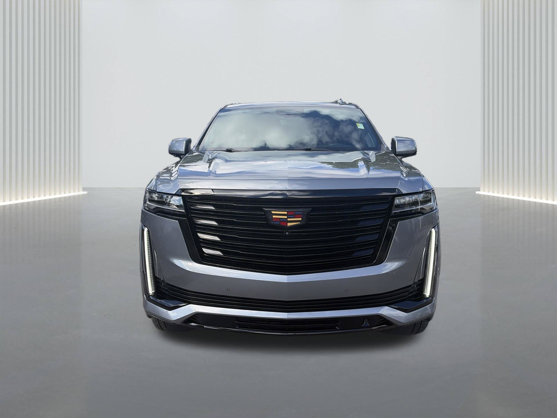 Certified 2022 Cadillac Escalade ESV Premium Luxury Platinum AWD/4WD image 11