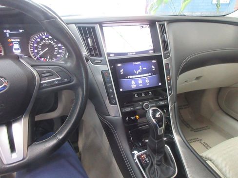 Used 2019 INFINITI Q50 Signature Edition AWD/4WD image 36