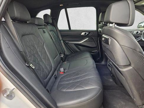 Used 2024 BMW X5 xDrive40i image 19