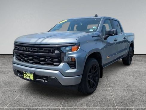 Used 2023 Chevrolet Silverado 1500 Custom w/ LPO, Dark Essentials Package AWD/4WD image 4