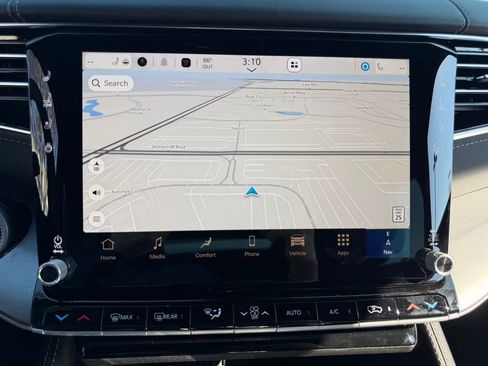 New 2026 Jeep Grand Wagoneer Limited AWD/4WD image 19