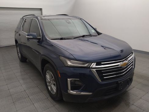 Used 2022 Chevrolet Traverse LT FWD image 13