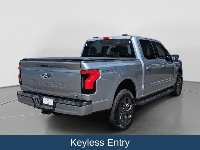 Used 2024 Ford F150 Lightning Flash AWD/4WD image 9