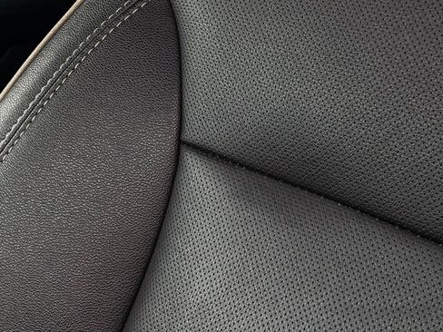 Used 2023 Chevrolet Suburban Premier image 54