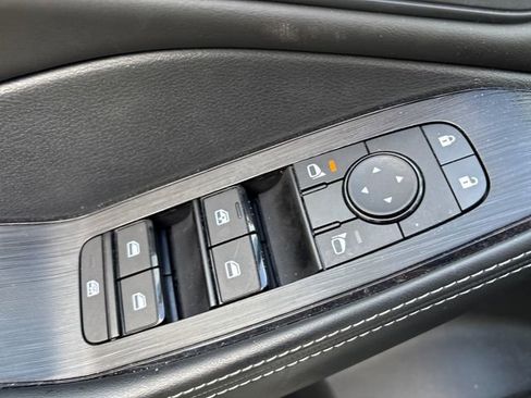 Certified 2023 Nissan Rogue SV w/ SV Premium B Package image 13