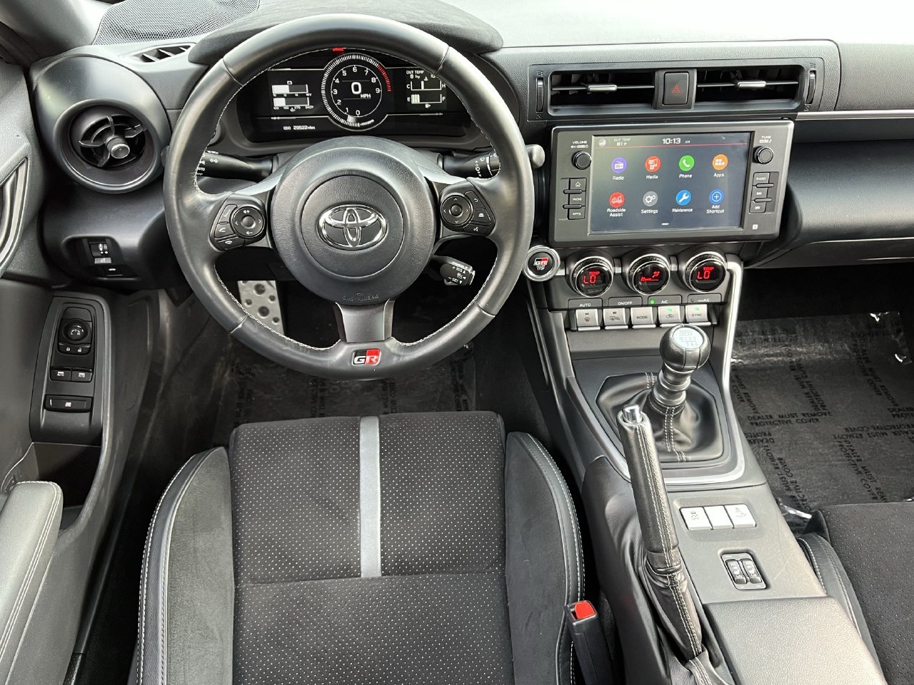 Used 2024 Toyota GR86 Premium RWD image 10