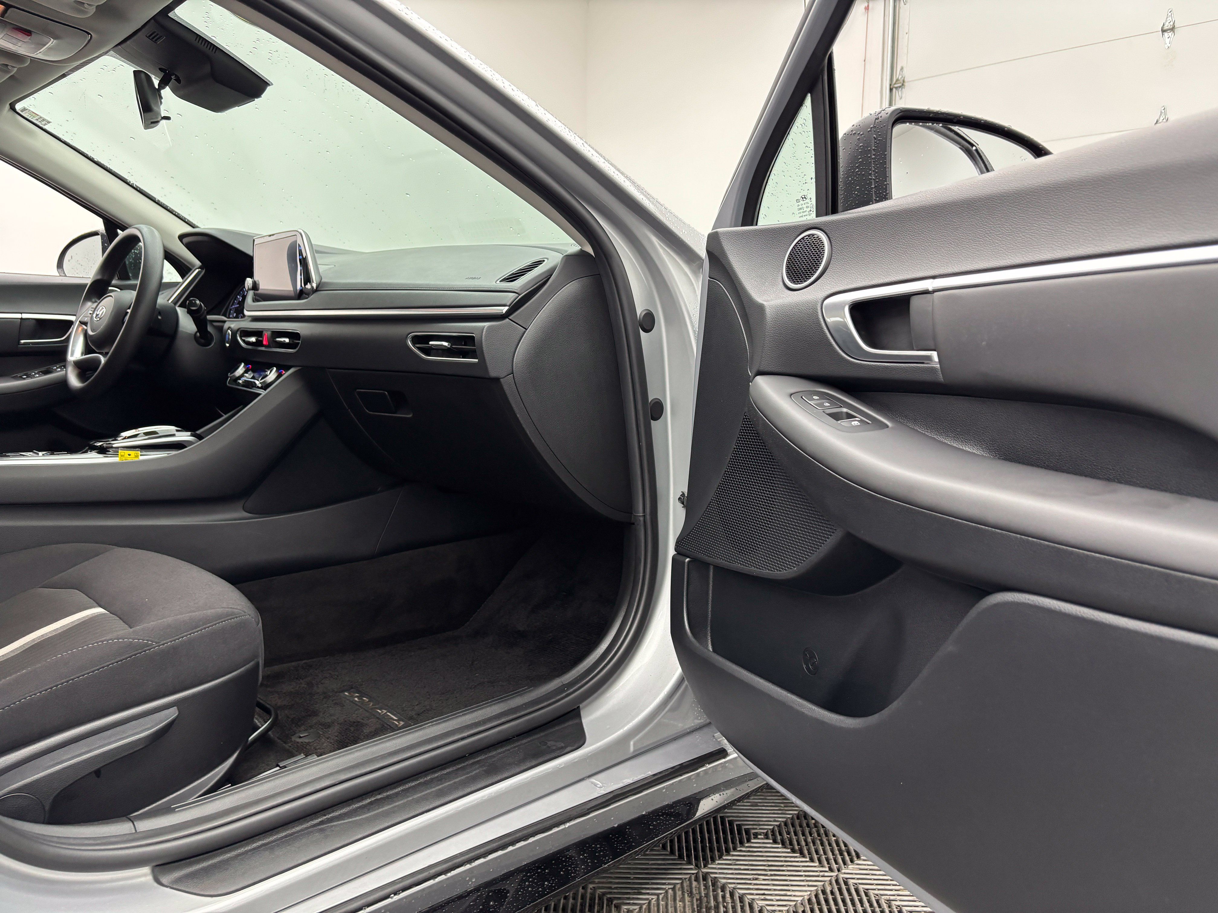 Used 2023 Hyundai Sonata SEL FWD image 31