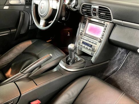 Used 2005 Porsche 911 Carrera S RWD image 16