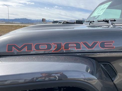 New 2026 Jeep Gladiator Mojave image 10