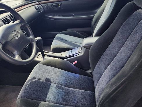 Used 2001 Toyota Solara SE image 9