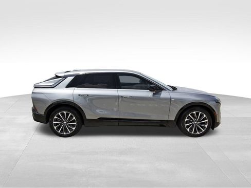 Certified 2024 Cadillac Lyriq Sport RWD image 5