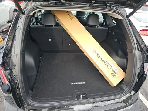 Certified 2025 Hyundai Tucson SEL image 11