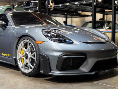 Used 2025 Porsche 718 Boxster Spyder RS image 13