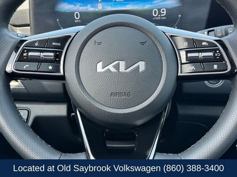 Used 2024 Kia Seltos SX w/ SX Sunroof Package image 42