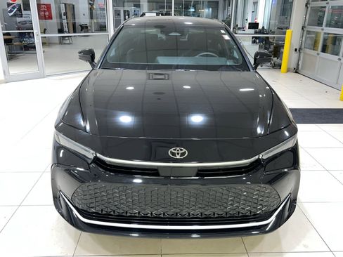 New 2026 Toyota Crown Nightshade image 2