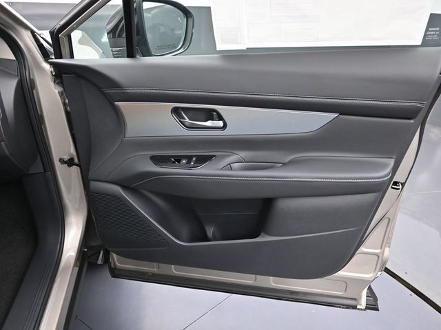 New 2026 Nissan Murano Platinum w/ Cargo Package AWD/4WD image 34