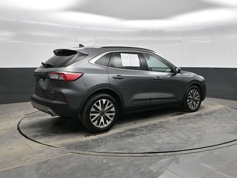 Used 2021 Ford Escape Titanium image 8