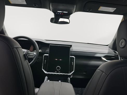 Used 2025 GMC Acadia Elevation w/ Elevation Premium Package image 23