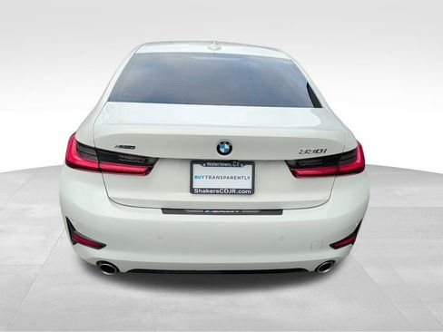 Used 2020 BMW 330i xDrive Sedan w/ Convenience Package image 4