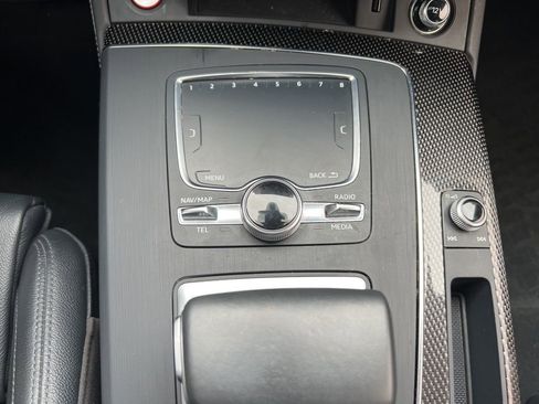 Used 2019 Audi SQ5 Prestige w/ Prestige Package AWD/4WD image 36