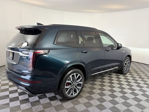 Certified 2024 Cadillac XT6 Sport w/ Technology Package AWD/4WD image 11