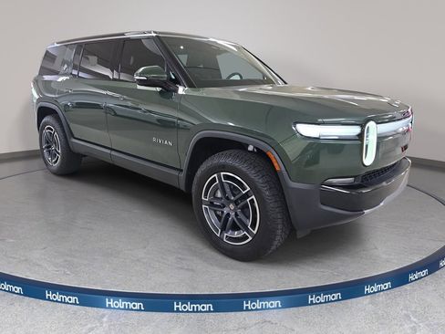 Used 2026 Rivian R1S Adventure AWD/4WD image 4