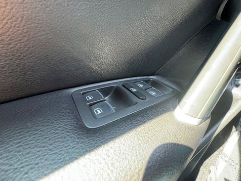Certified 2022 Volkswagen Passat 2.0T R-Line FWD image 13