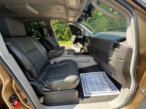 Used 2004 Nissan Armada LE image 14