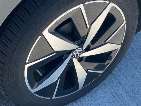 Certified 2023 Volkswagen ID.4 S RWD image 21